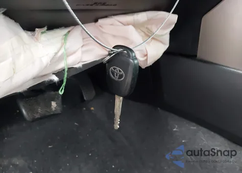 2015 Toyota Rav4 Xle from USA, damaged, VIN 2T3WFREV0FW218249
